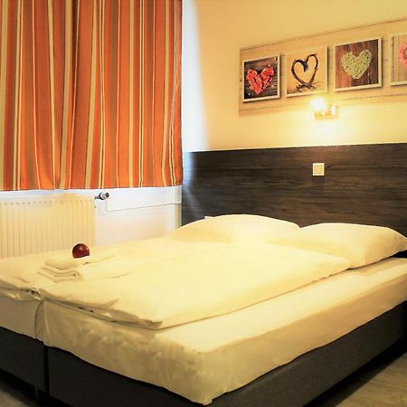 Pionier Hotel Hamburg Wandsbek Extérieur photo
