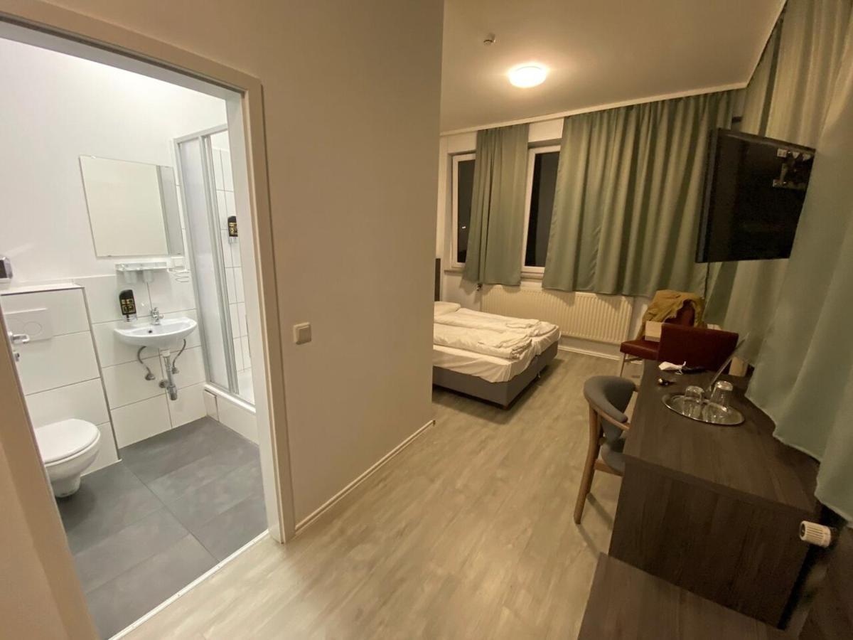 Pionier Hotel Hamburg Wandsbek Extérieur photo