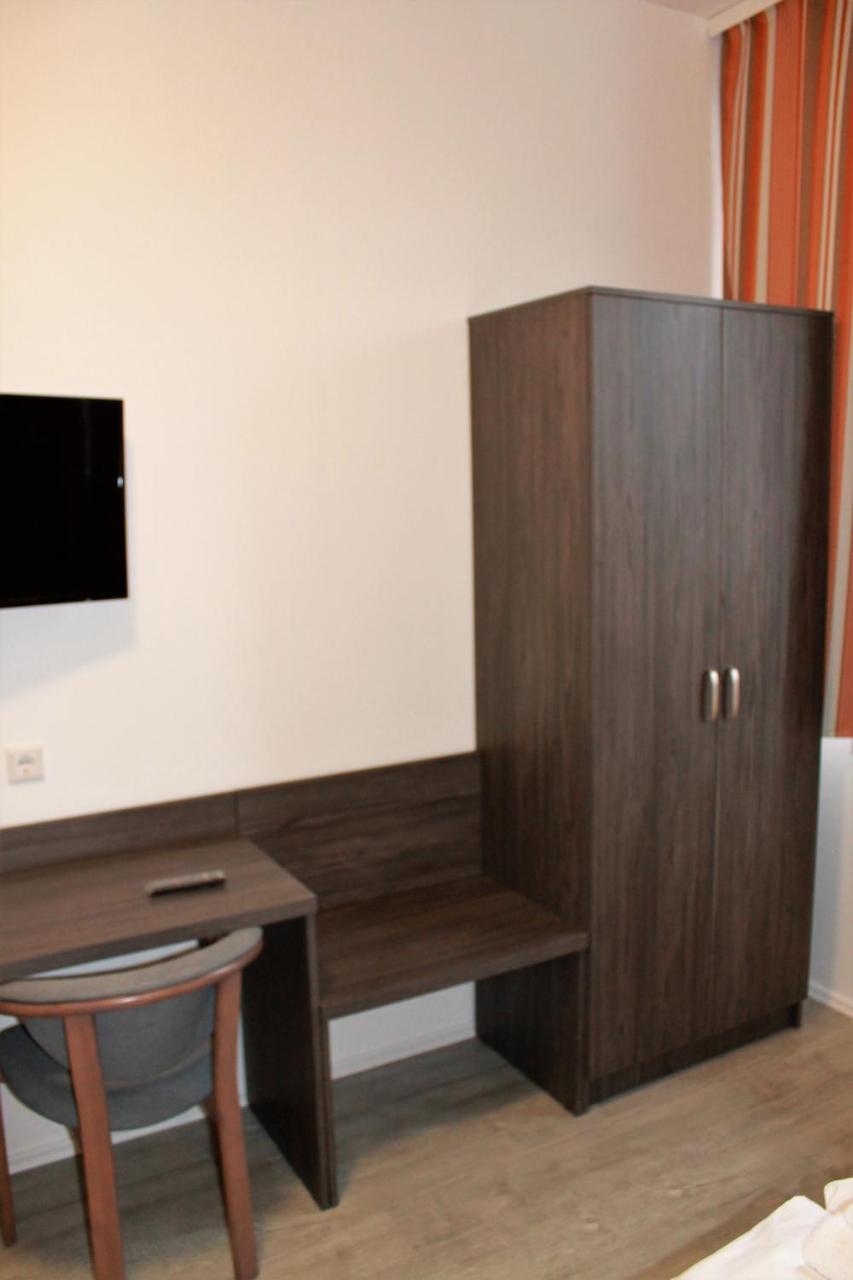 Pionier Hotel Hamburg Wandsbek Extérieur photo