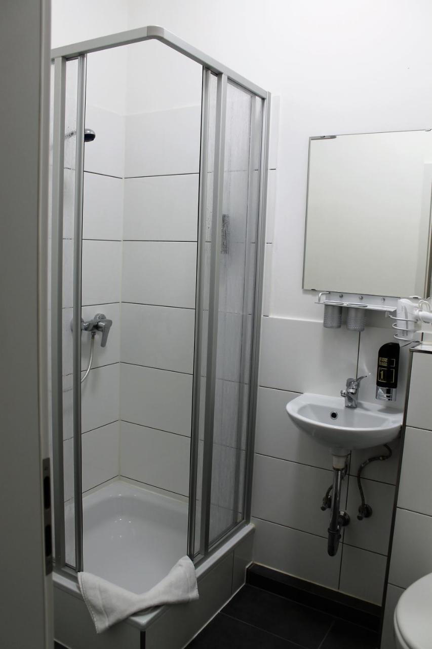 Pionier Hotel Hamburg Wandsbek Extérieur photo