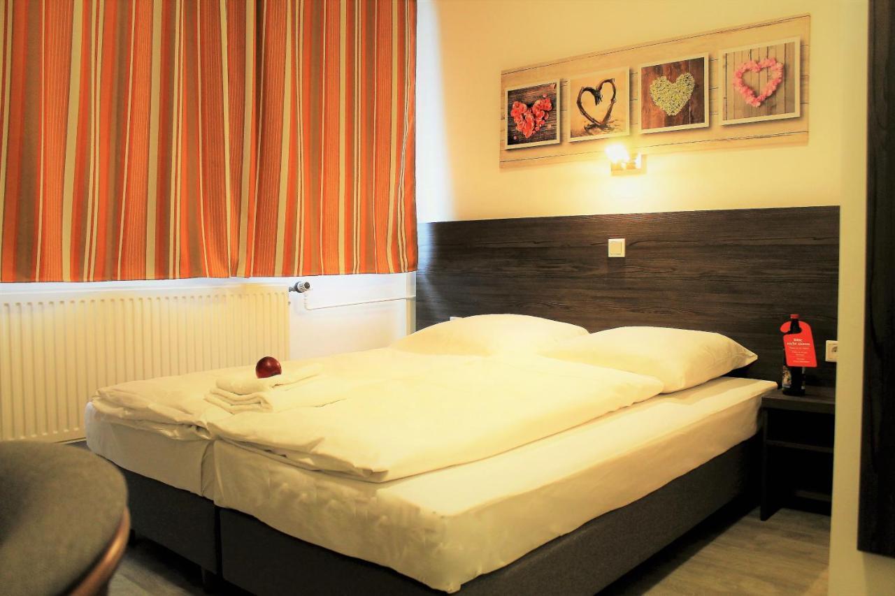 Pionier Hotel Hamburg Wandsbek Extérieur photo