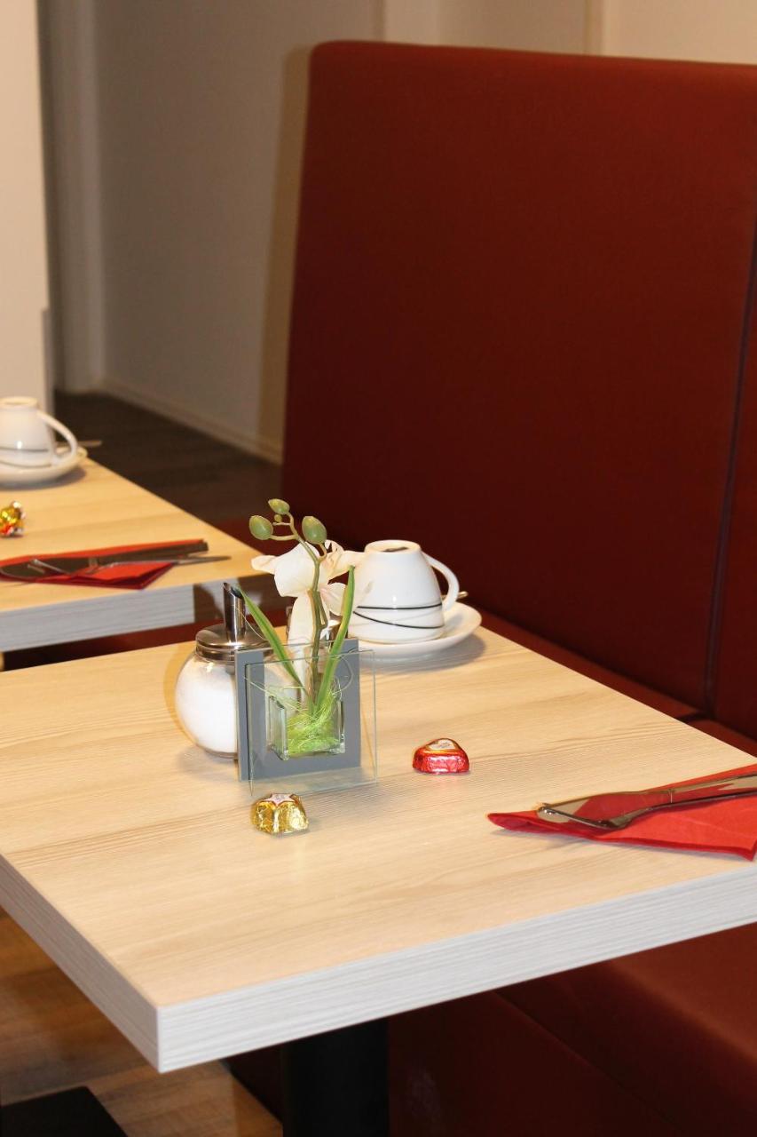 Pionier Hotel Hamburg Wandsbek Extérieur photo